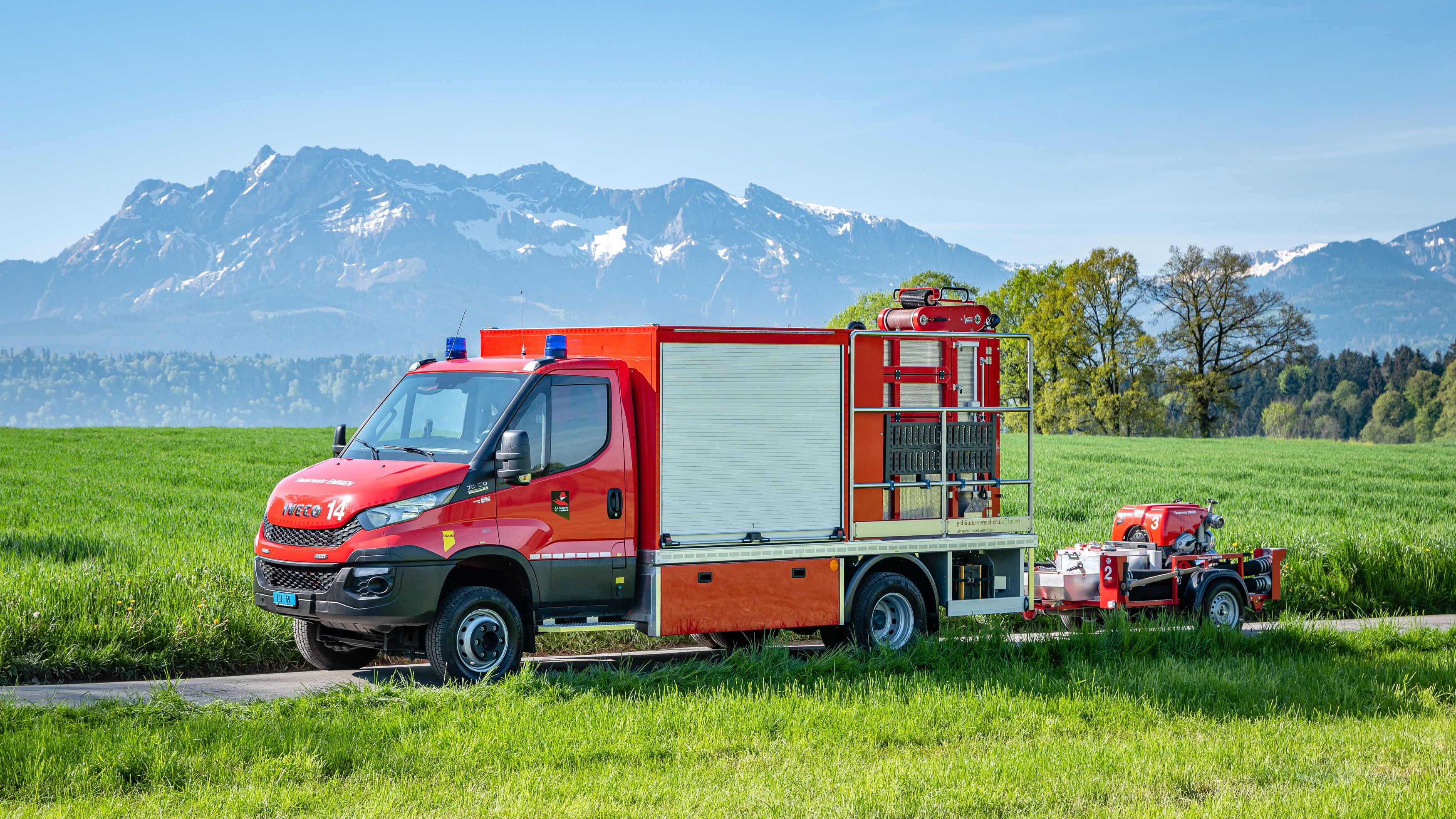 Schlauchverlegerfahrzeug